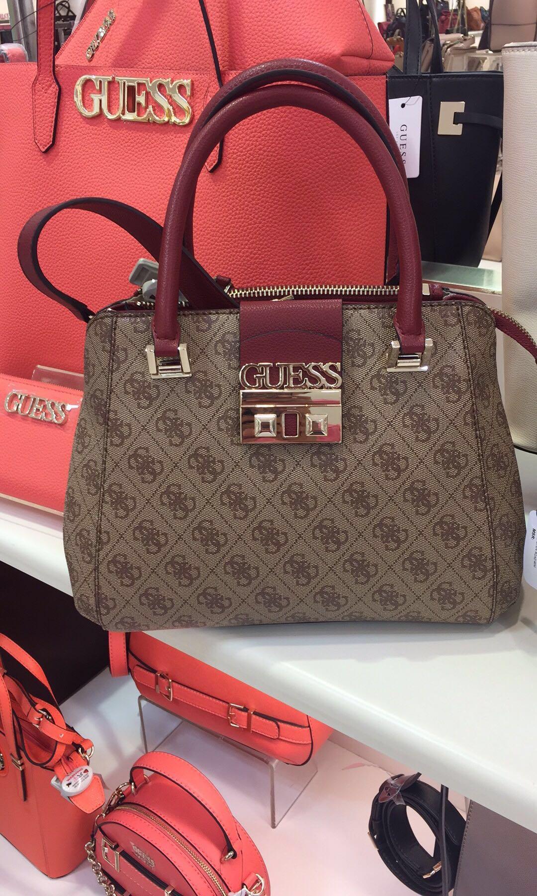 Guess handbag 2019 top