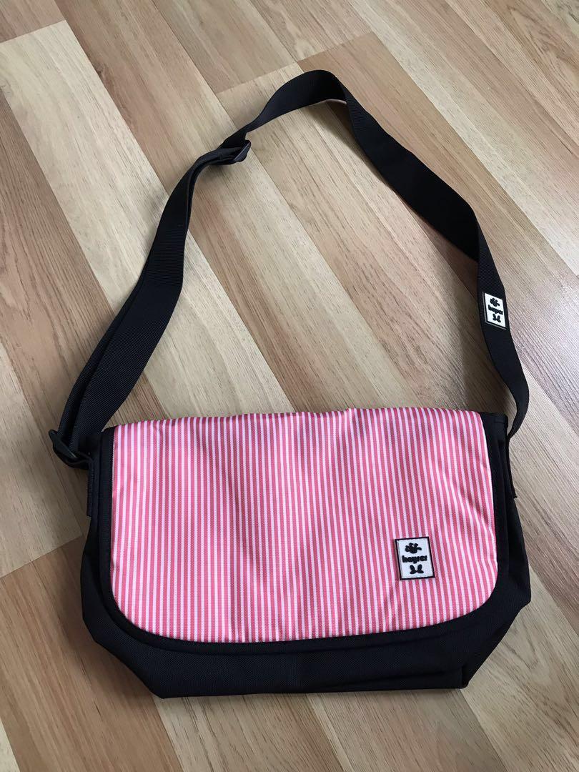 Hayrer Sling Bag Men s Fashion Bags Sling Bags on Carousell