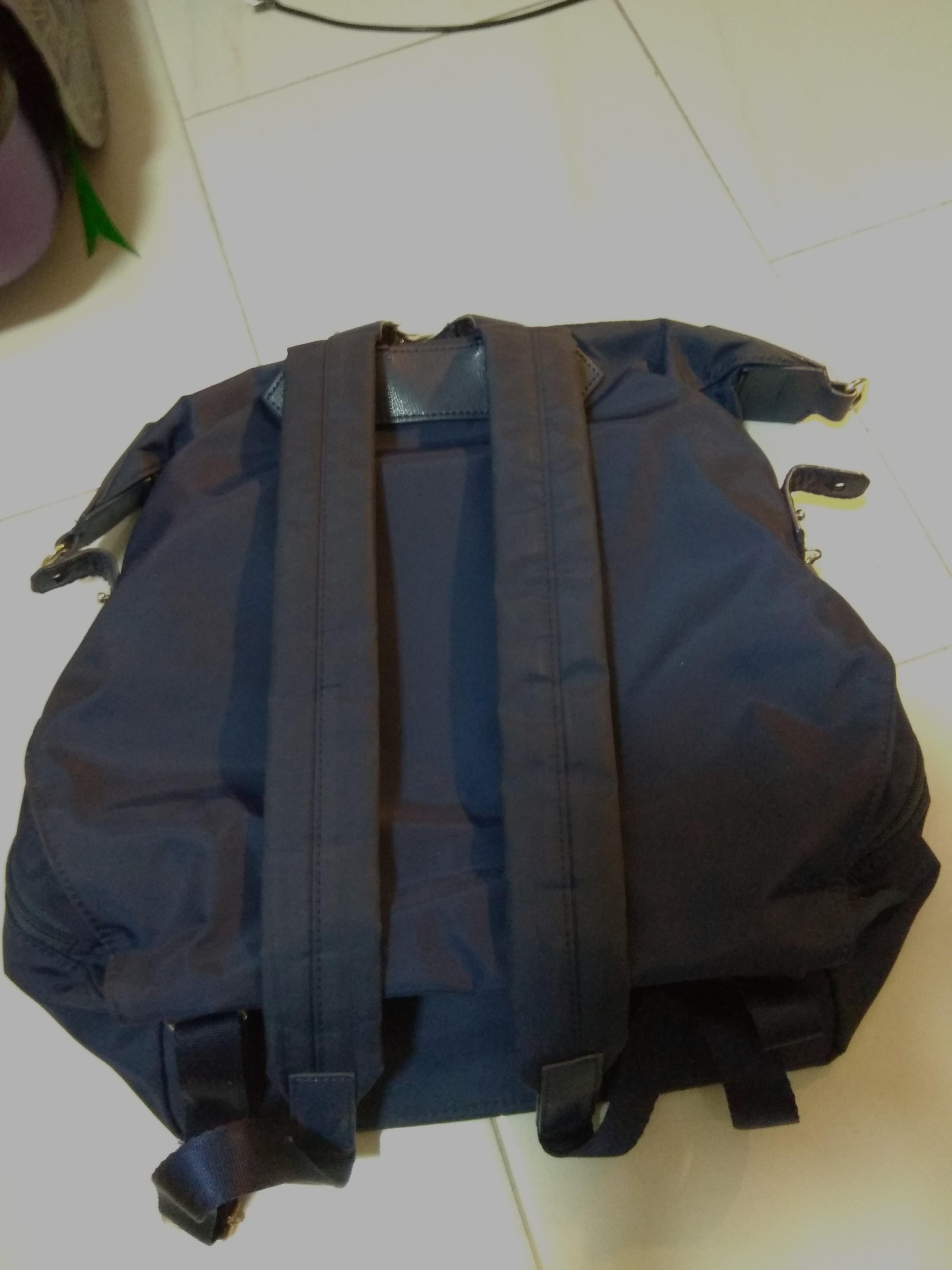 Hedgren backpack singapore shop