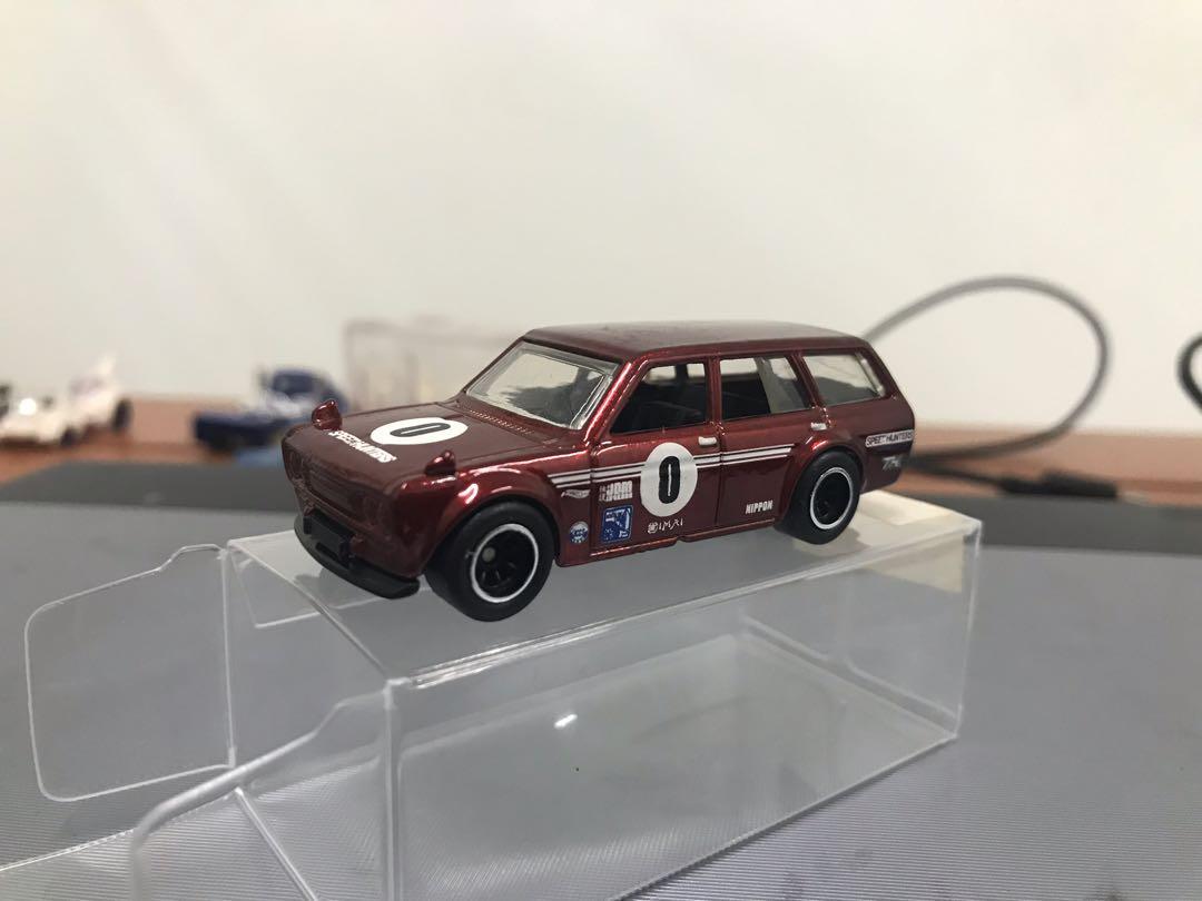 Hot wheels datsun 510 top wagon super treasure hunt