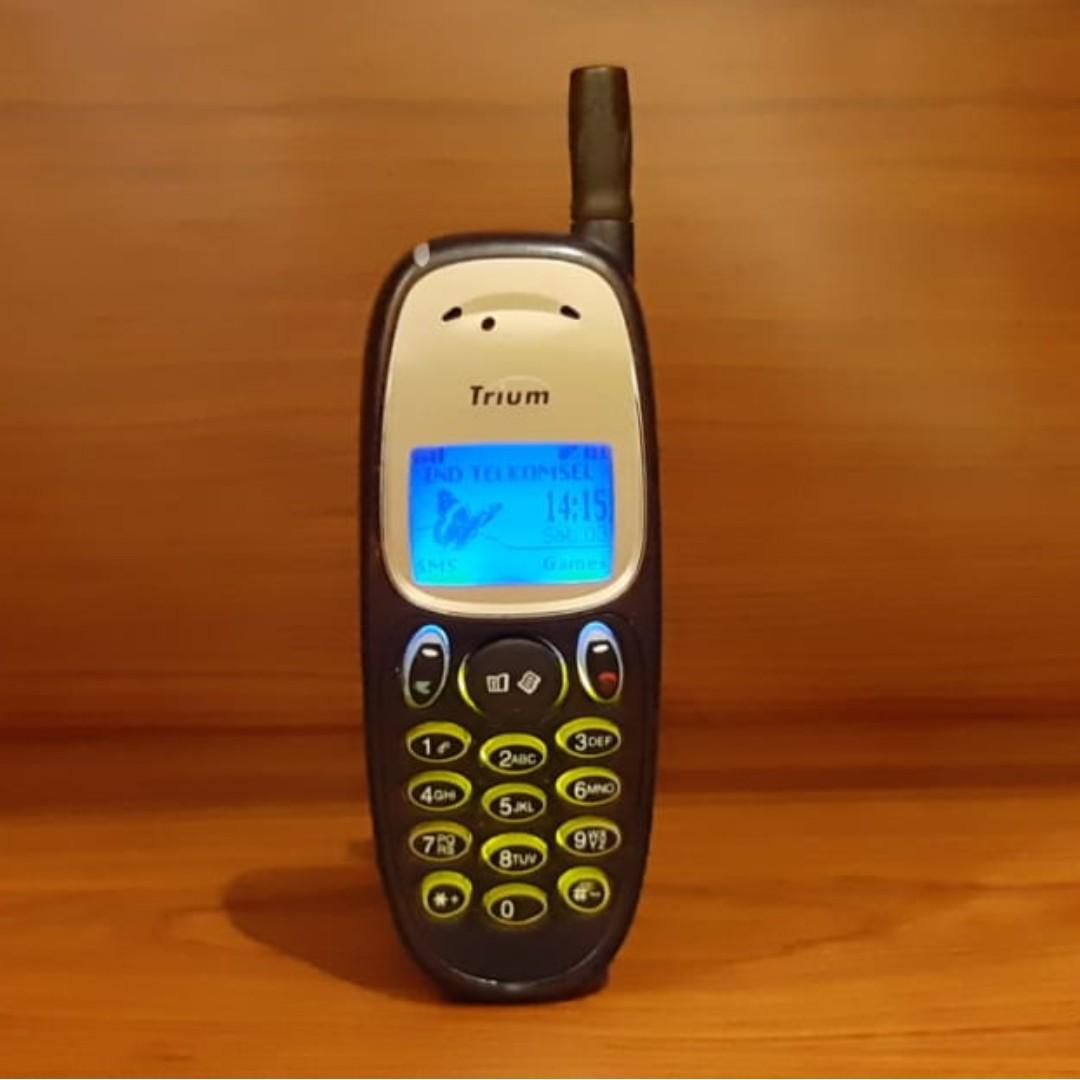 HP Handphone Mitsubishi Trium Antena Langka Jadul Normal Bukan 5110,  Telepon Seluler & Tablet, Lainnya di Carousell