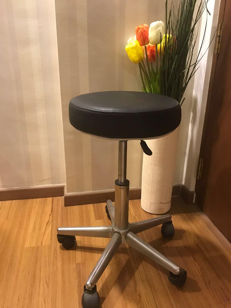 Jeweller S Bench Stool Potter S Stool With Wheels Furniture