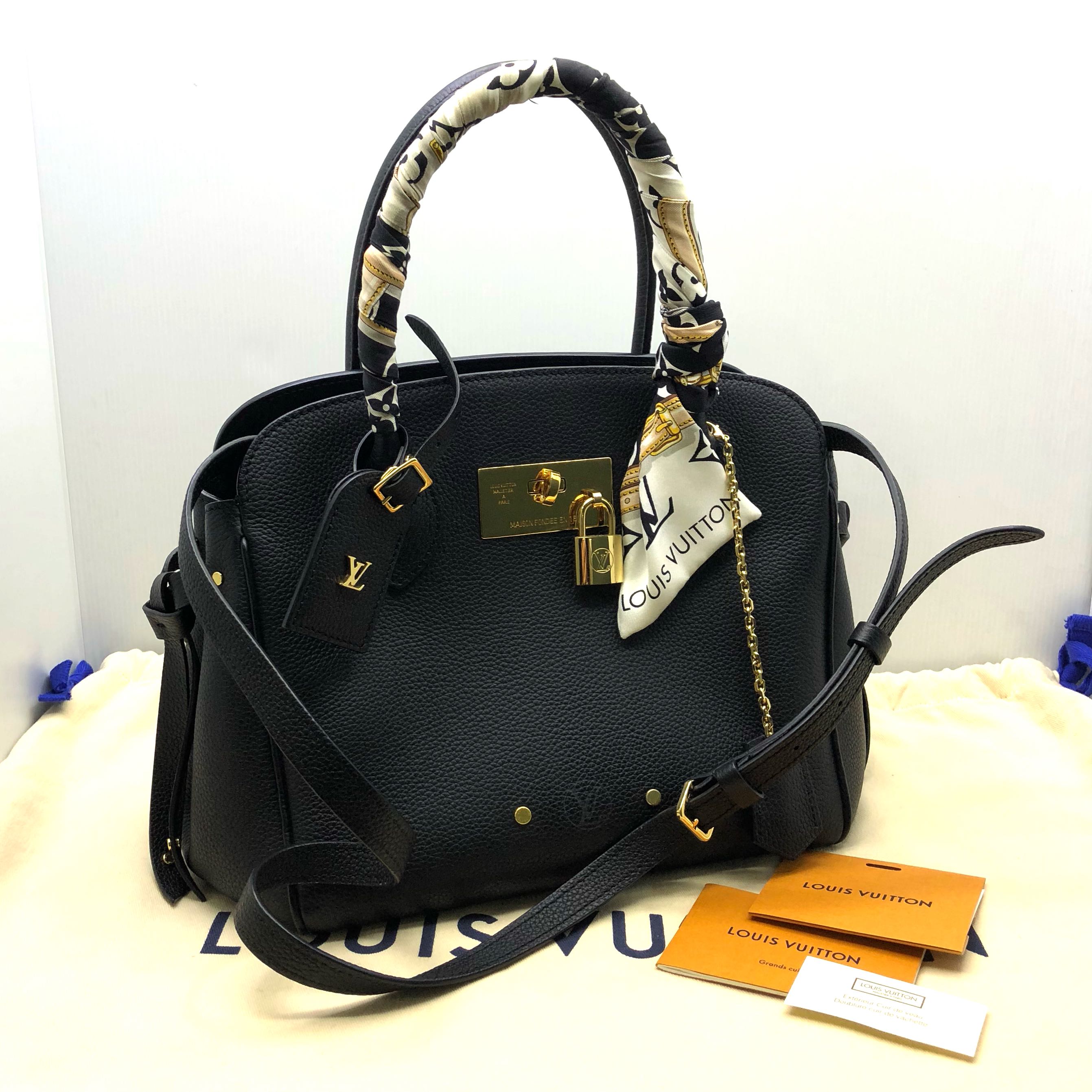 Louis vuitton store milla bag