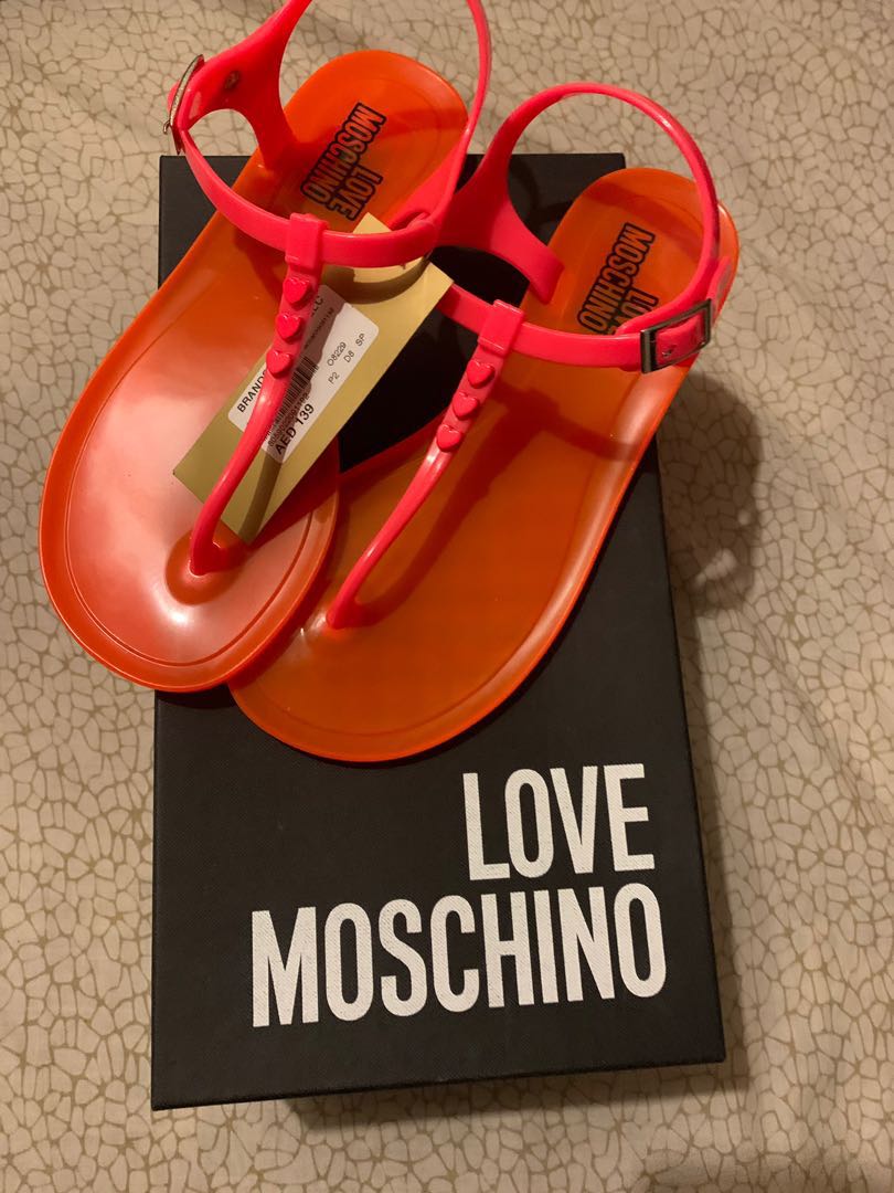 moschino jelly