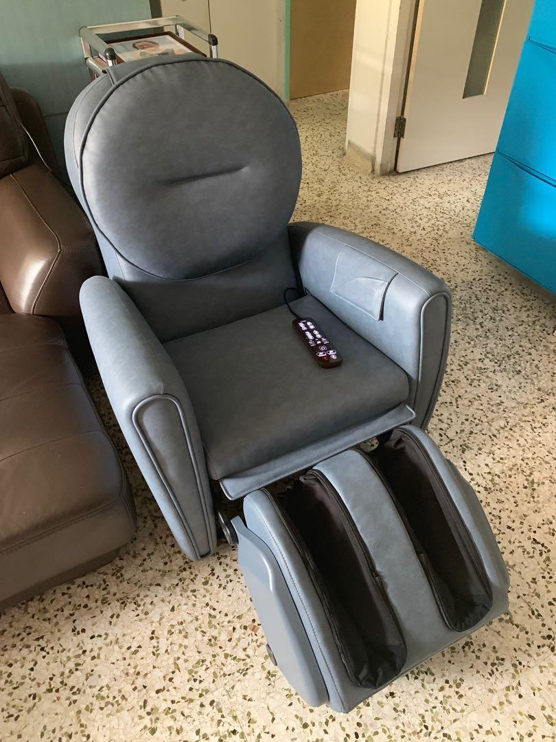 Massage Chair Osim Udiva 2 Used 1 Month Furniture Tables