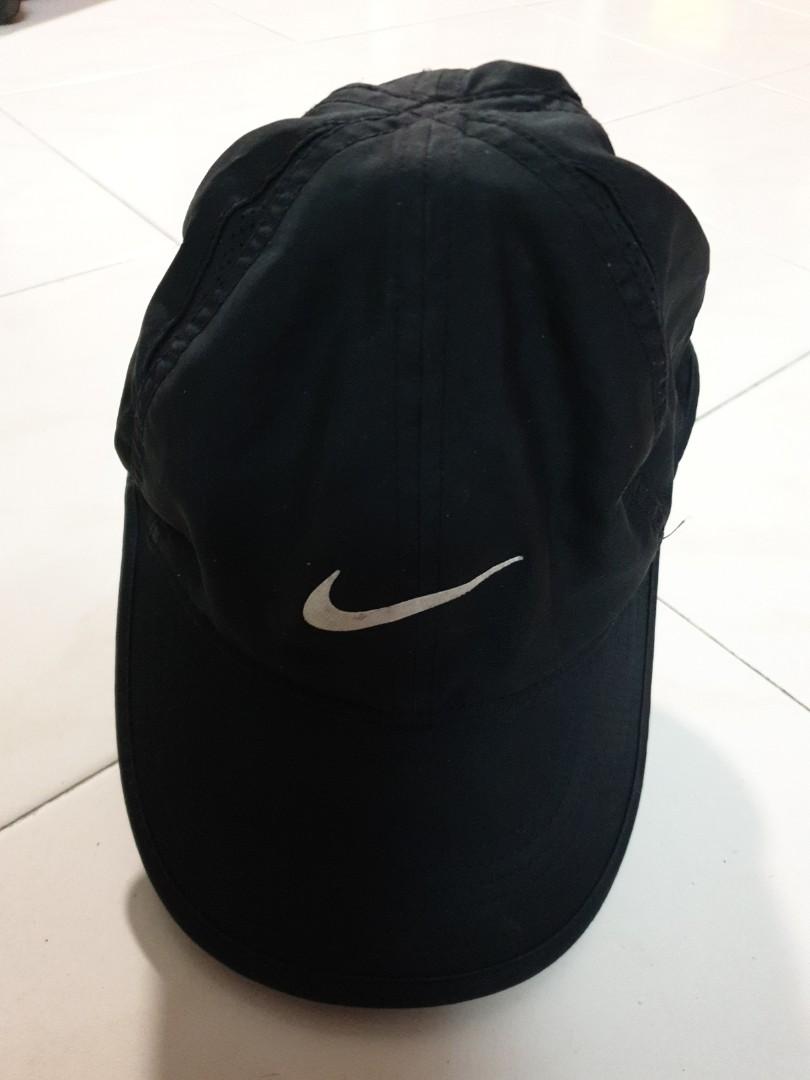 nike lightweight baseball cap