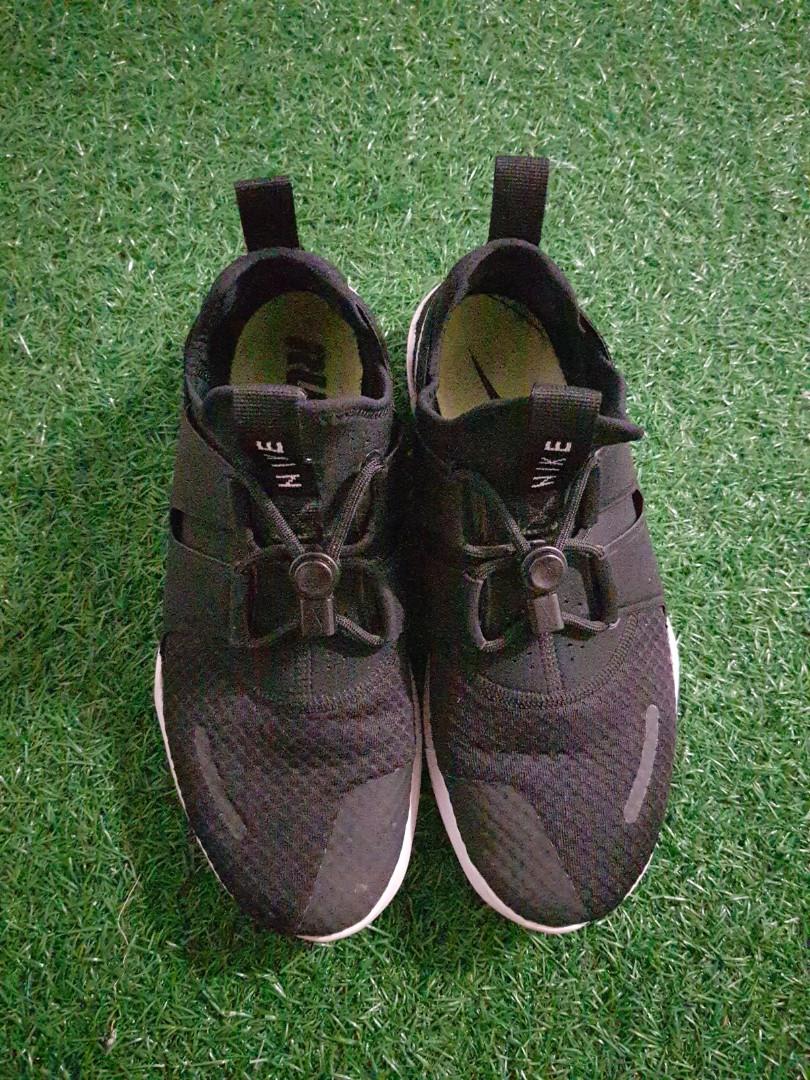 Nike aa1620 sales