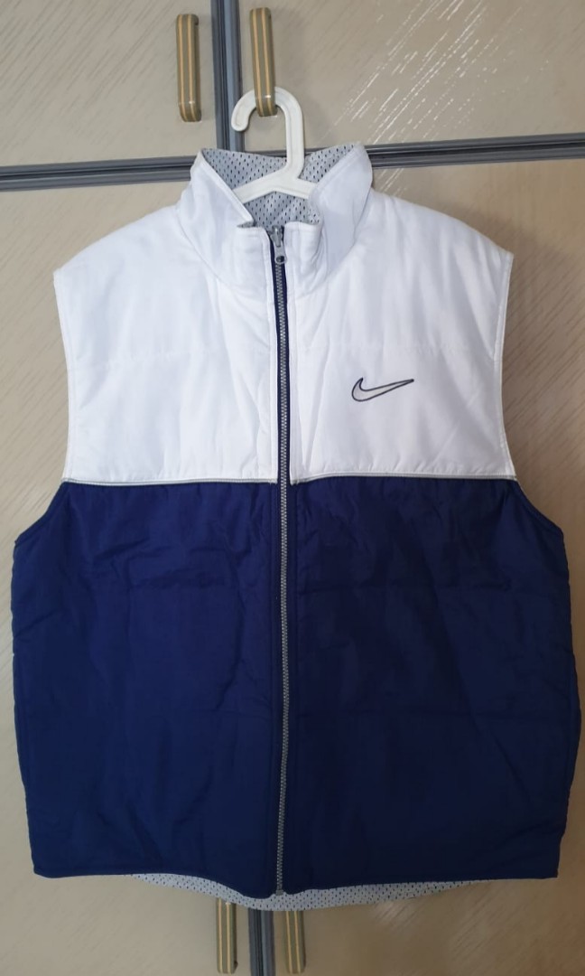 nike padded vest