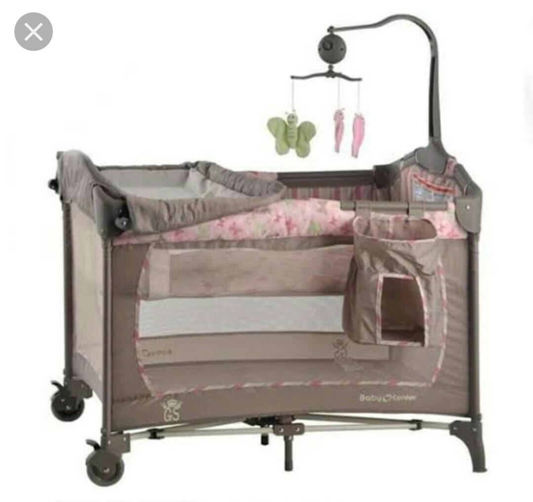 baby playpen with changing table