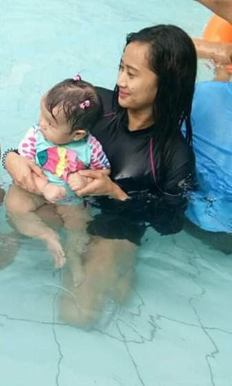 preloved baby swimwear (Category: Babies & Kids Fashion) located in Imus. Submitted by rizeshop08 (Listing ID 227749837, Image 2). Description: preloved babay swim wear no issue cutr when worn size: 12-18months.