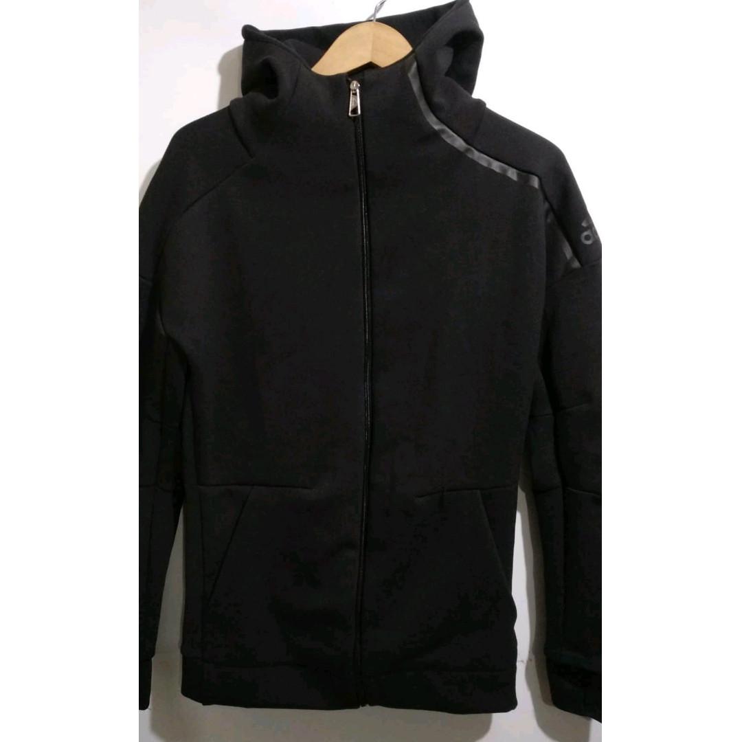 Setelan Jaket Hoodie dan Celana Training ADIDAS ZNE FIND