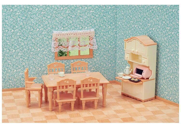 Sylvanian Families Calico Critters Dinner for Two Set