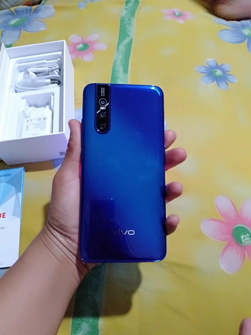 Vivo V15 Pro Ram 6gb 128 Gb Rom Warna Biru Telepon Seluler Tablet Ponsel Android Lainnya Di Carousell Vivo v15 pro warna topaz blue.ram 6/128 gb.segel utuh 100 %!!! vivo v15 pro ram 6gb 128 gb rom warna biru