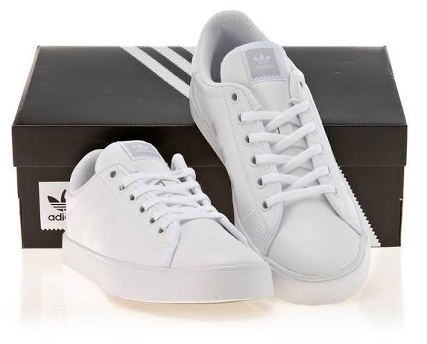 Adidas adicourt White, Men's Fashion, Footwear, Sneakers on Carousell