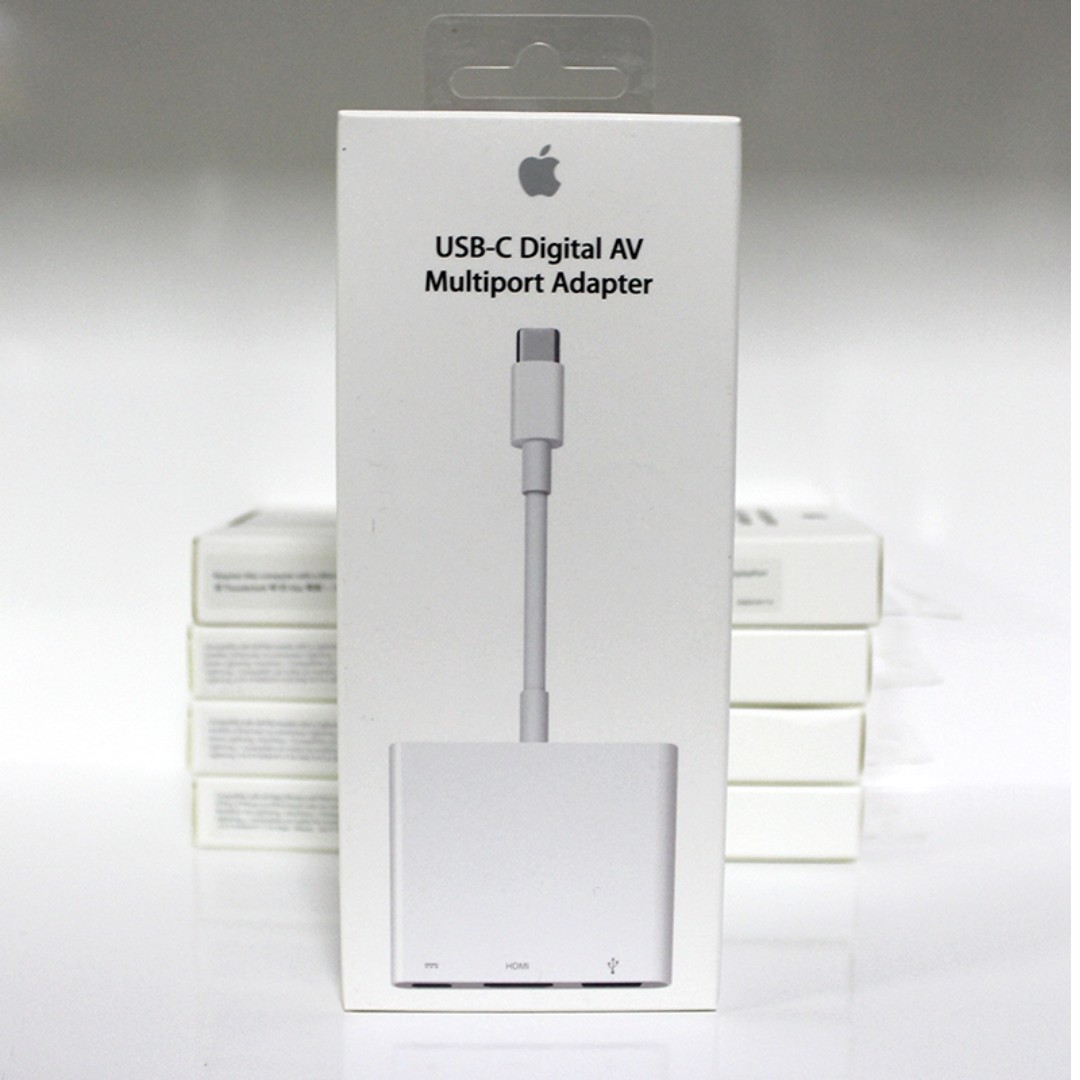 apple USB-C Digital AV MultiportアダプタHDMI - PCケーブル