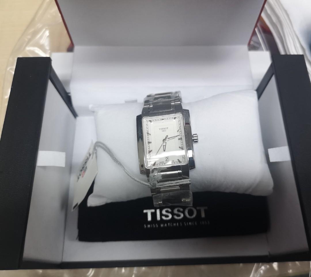 Authentic Tissot watch (Category: Luxury Watches) located in Bacoor. Submitted by former.artesiaolshop (Listing ID 227870916, Image 1). Description: Selling authentic Tissot watch Limited edition Lakas maka cartier in actual. Super nice. In actual 🇺🇸 US bought ✔️ Brandnew Selling all on hand items ✔️ Legit seller Meet up to all sure buyer only within Metro Manila, Philippines 🇵🇭 🚫 No to Bogus Buyer / Joy reserver Will be posted 😃 🔑 DM is a