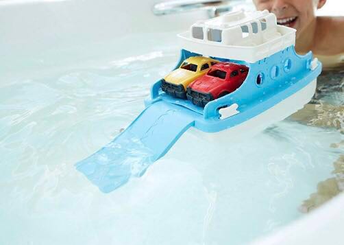 green toys ferry boat with mini cars bathtub toy
