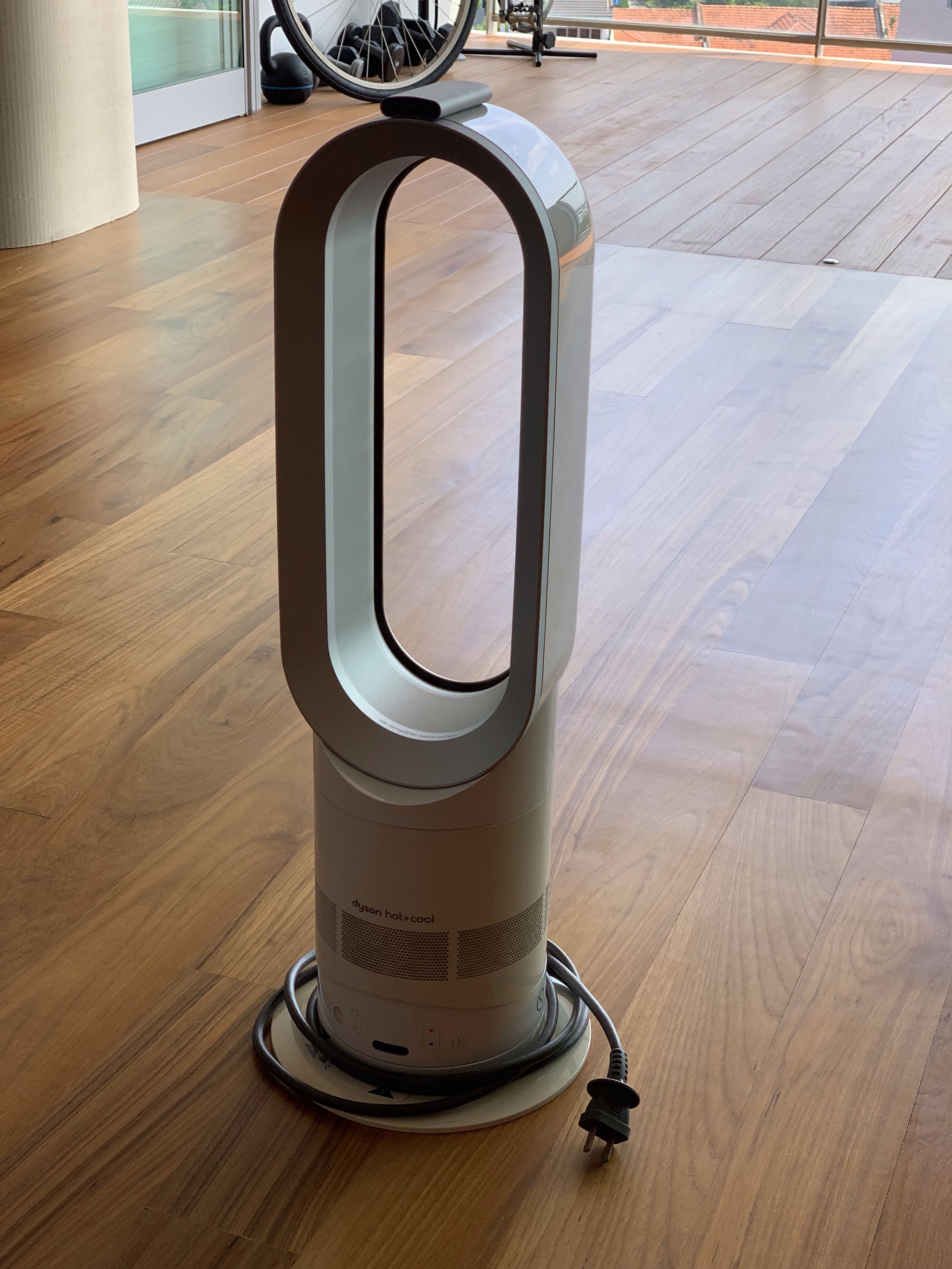 Dyson Hot And Cool Fan Home Appliances Cooling Air Care On Carousell