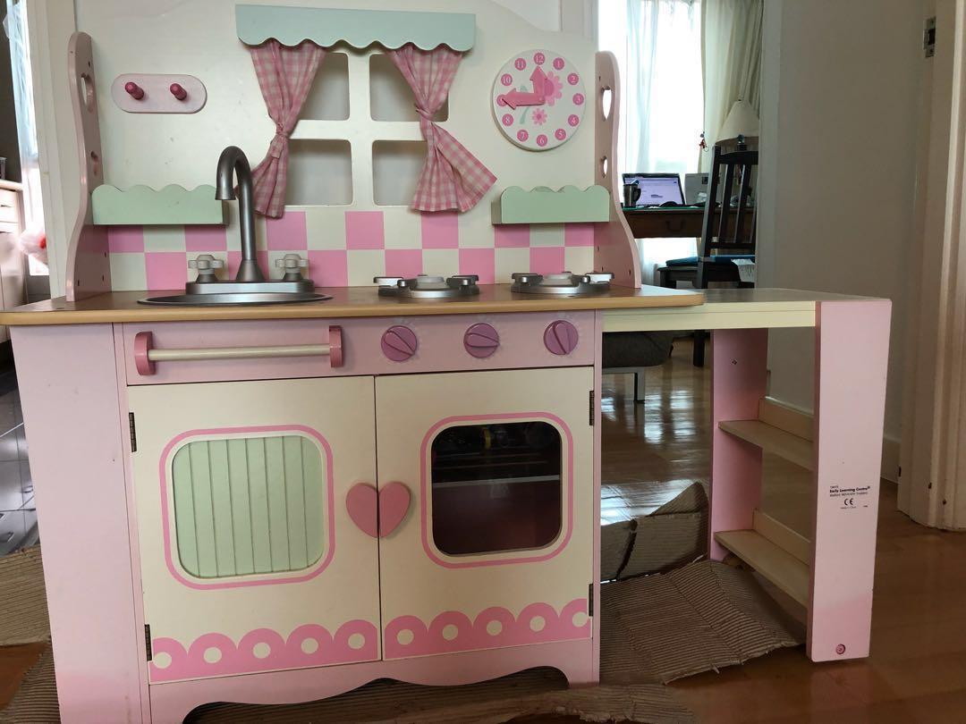 elc pink kitchen