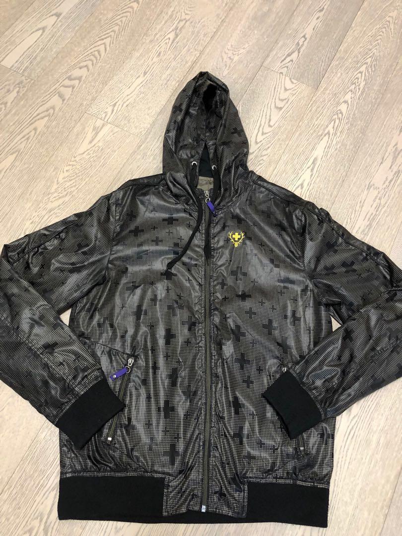 IT Jacket （分類：外套及戶外衣服）位於 Hong Kong。 由 steak.stix 提交（商品編號 227097447，圖片 1）。簡介： 。