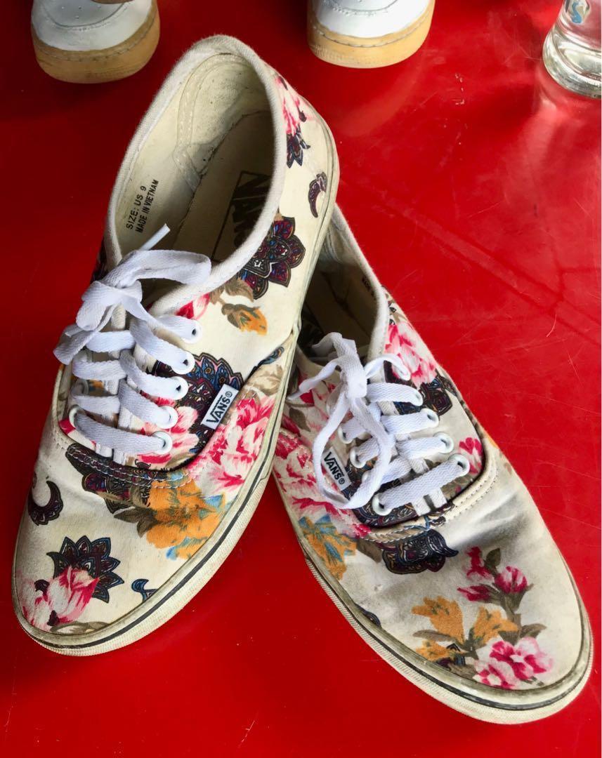 vans floral shoes malaysia Online 