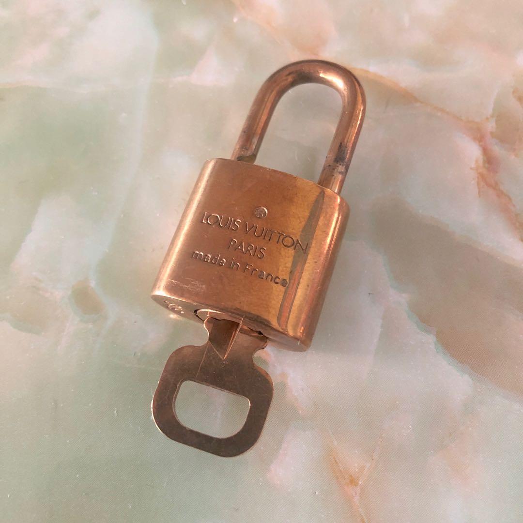 Louis Vuitton Vintage Louis Vuitton 318 Lock Padlock #188