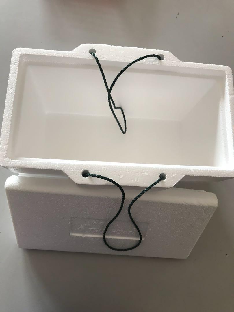 New extra small styrofoam / foam cooler box with handle_(L x W x H) 33.5cm x 16cm x 18cm