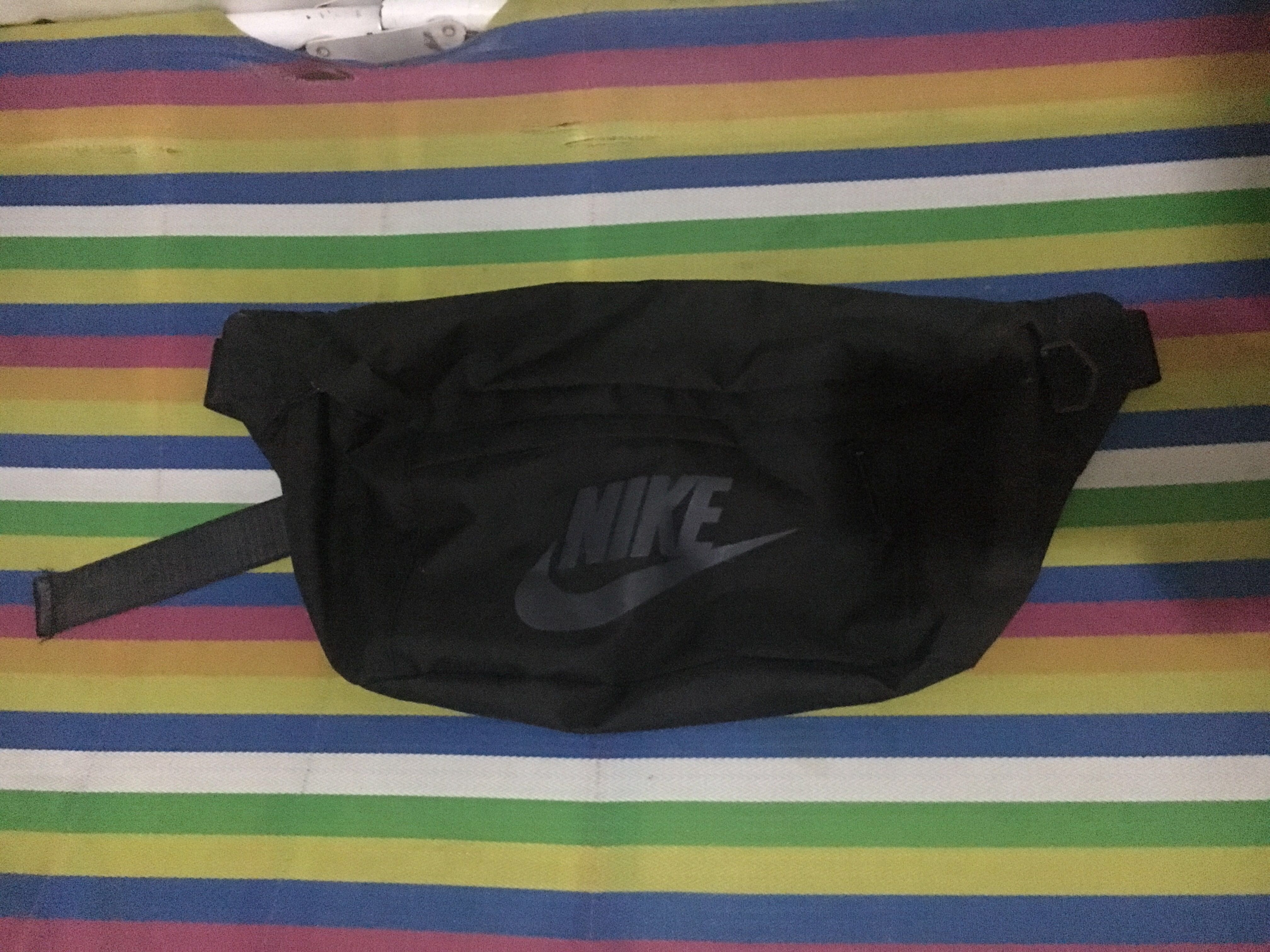 mens nike belt bag