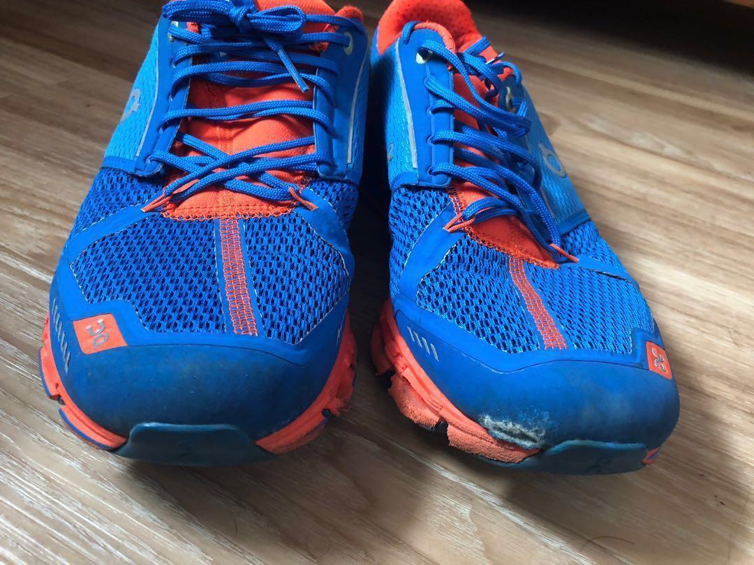 On Cloud running shoes, Men's Fashion, Footwear, Sneakers on Carousell