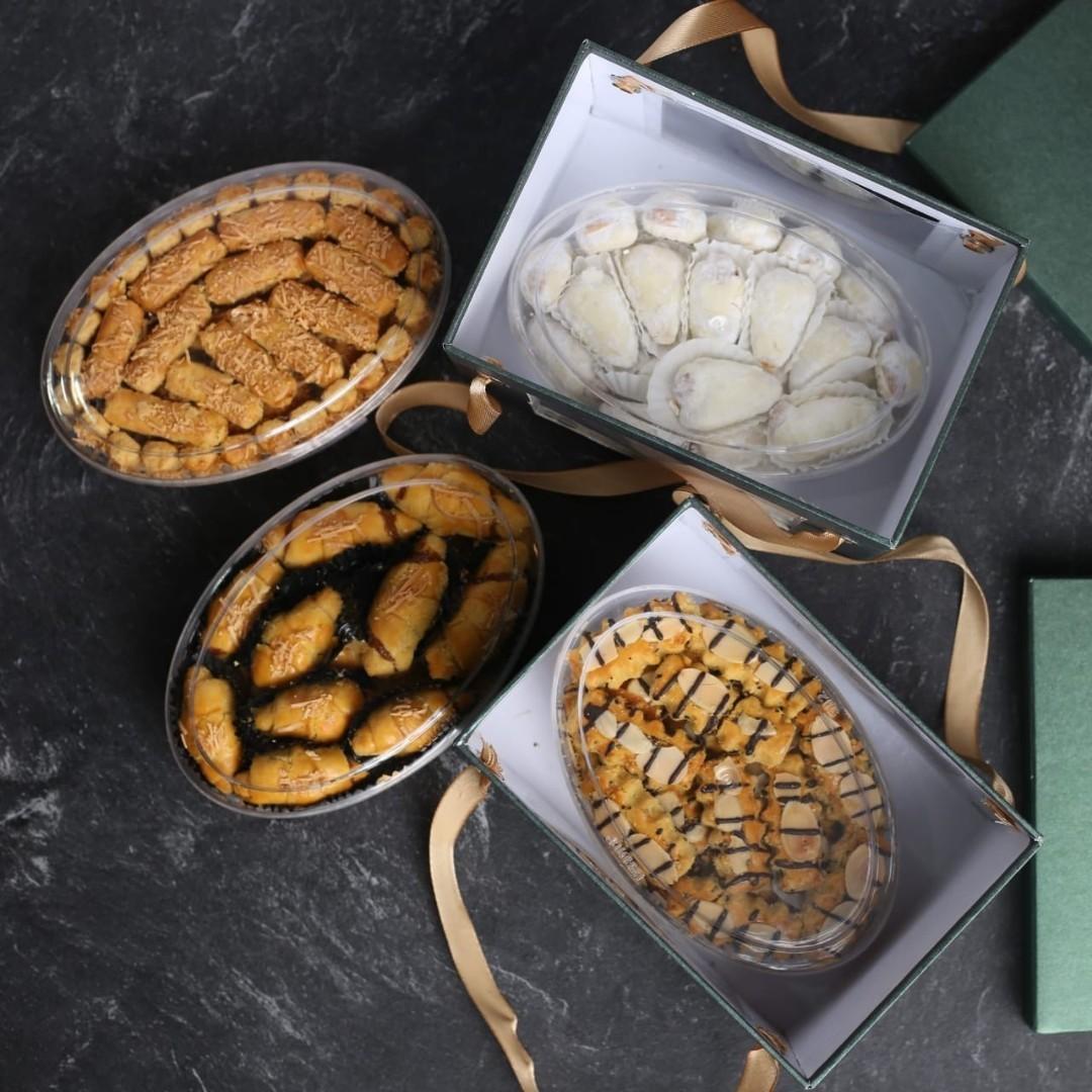 Paket Hampers Kue Kering Lebaran 250gram Isi 3 Varian Makanan Minuman Kue Kue Di Carousell