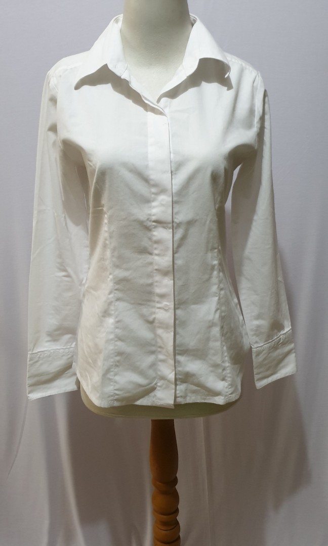 Preloved Valino Donna Kemeja Putih Fesyen Wanita Pakaian Wanita Atasan Di Carousell