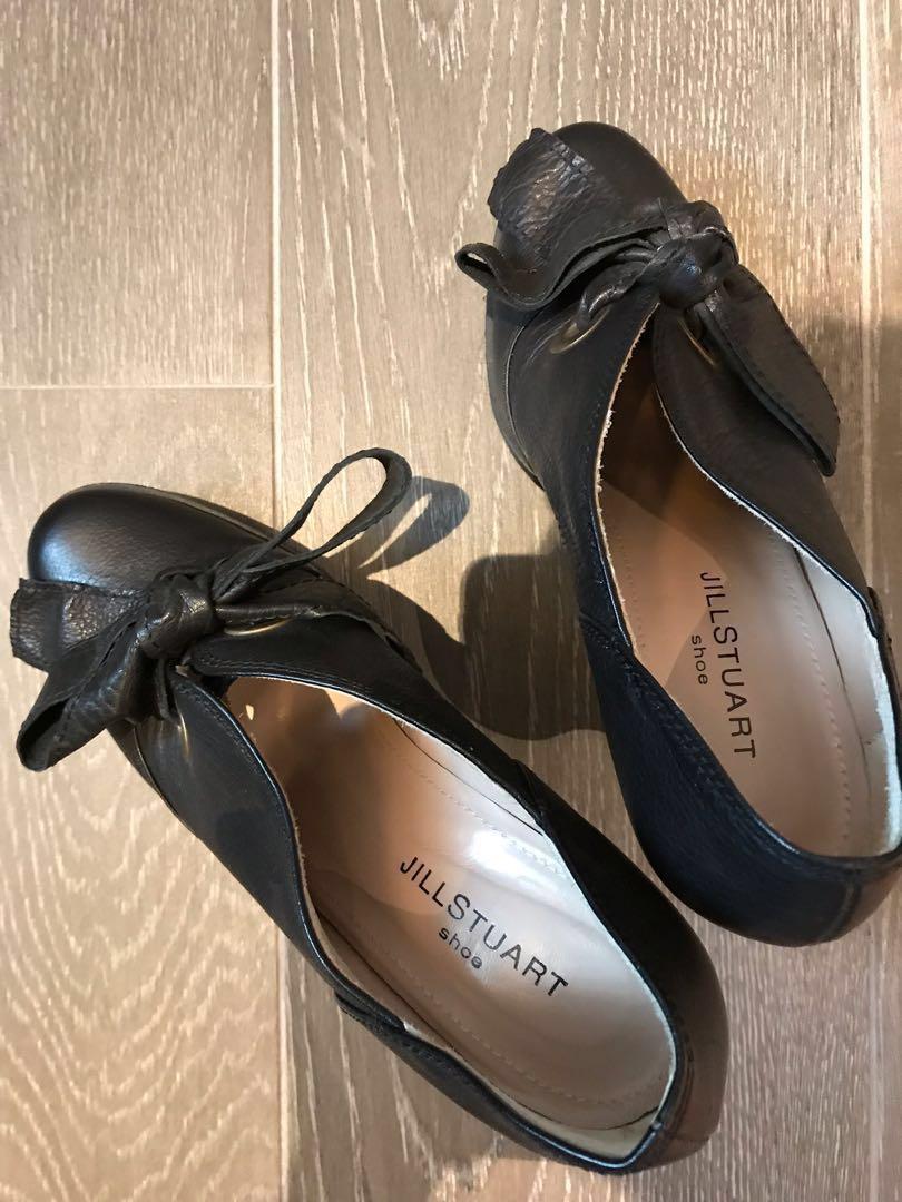 Reduced Price Again Jill Stuart Shoe Japanese Black Simple Heels Women S Fashion Footwear Heels On Carousell