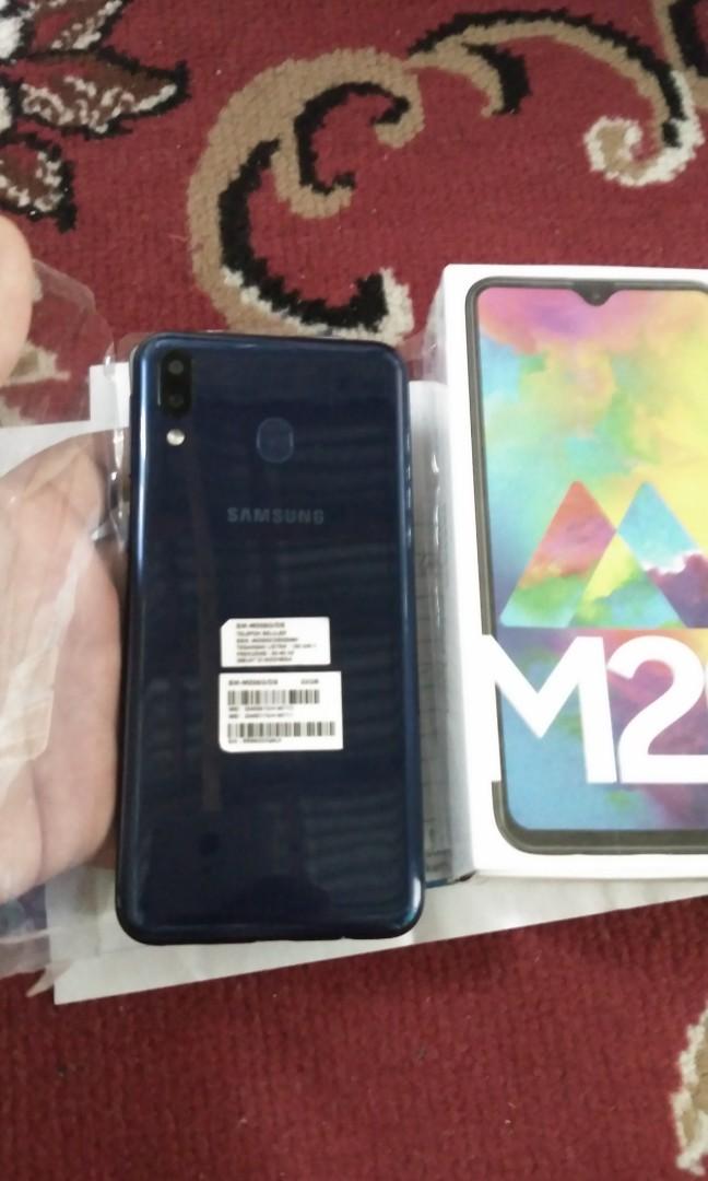 Samsung M 3 32 Second Elektronik Lainnya Di Carousell Samsung M 3 32 Second Elektronik Lainnya Di Carousell