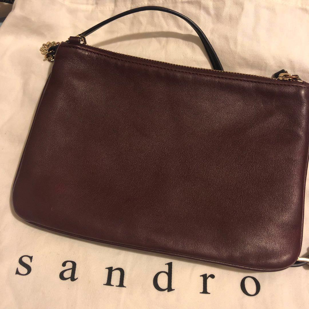 Sandro （分類：手袋及銀包）位於 Hong Kong。 由 hjessicaaaaa 提交（商品編號 216115489，圖片 3）。簡介： 70% new! Sandro cross body bag! With dust bag 雙色, 斜揹款 。