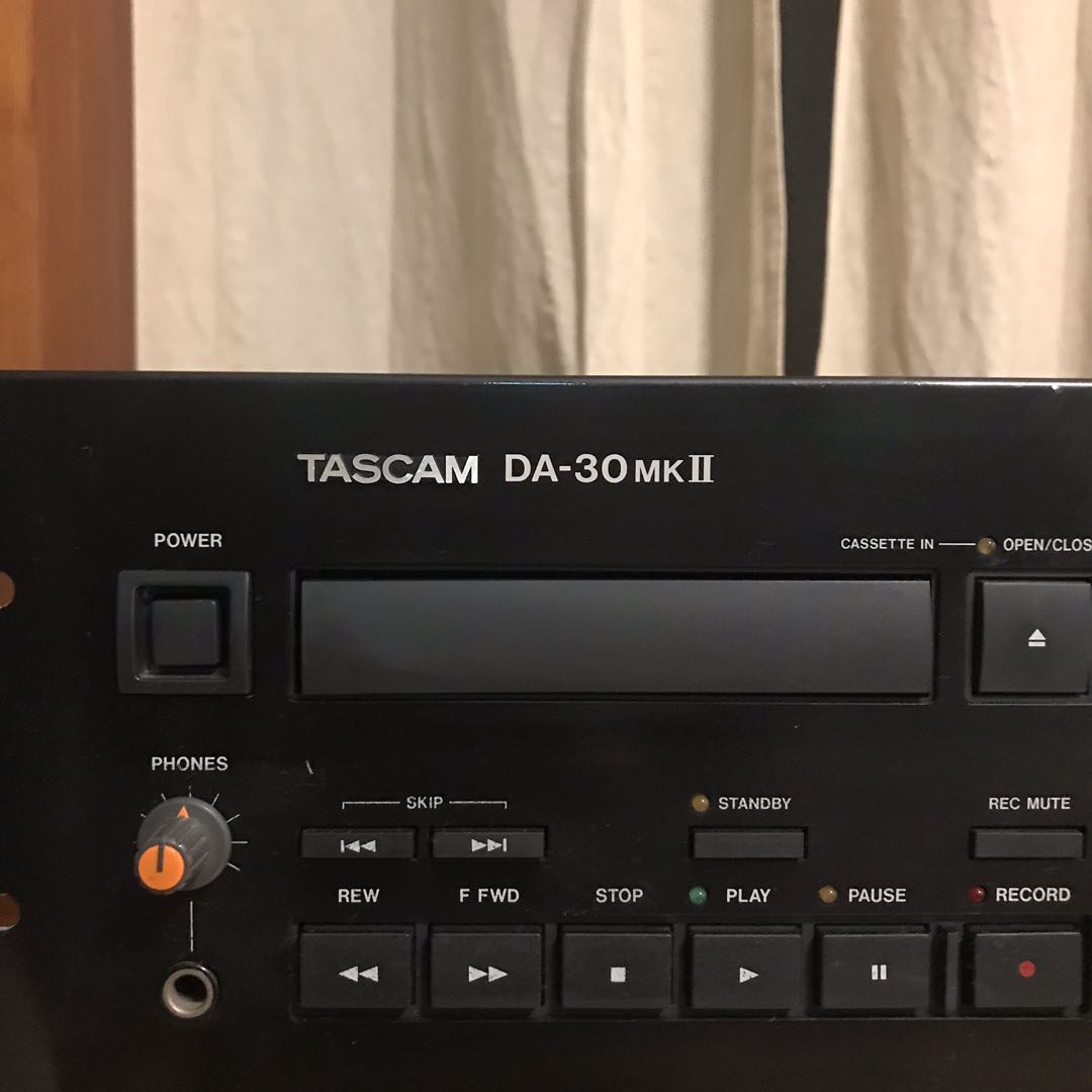 Tascam DA30 mkII dat player, Audio, Portable Audio Accessories on