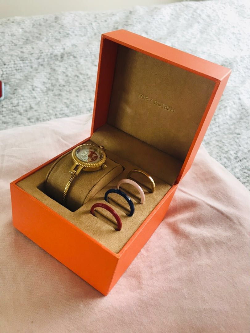 Tory Burch Reva Bangle Watch Gift Set, Luxury, Watches on Carousell