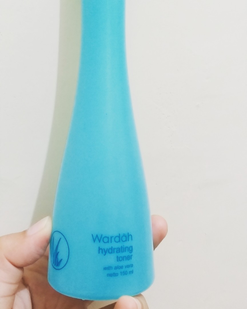 Wardah hydrating deals toner