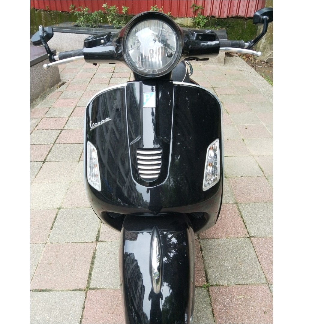 2014年偉士牌vespa Gts 300 Ie 新北中永和18歲分期免頭款二手中古保固舊車換新車 機車 二手機車在旋轉拍賣