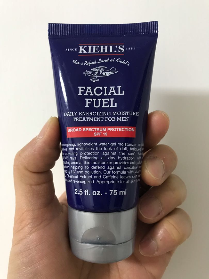 facial fuel daily energizing moisture treatment for men spf 19