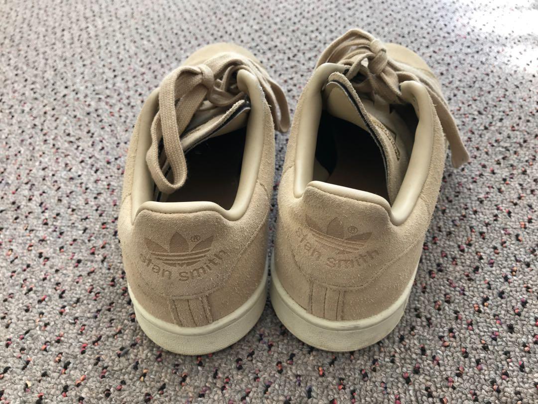 Adidas Stan Smith Beige suede, Men's Fashion, Footwear on Carousell