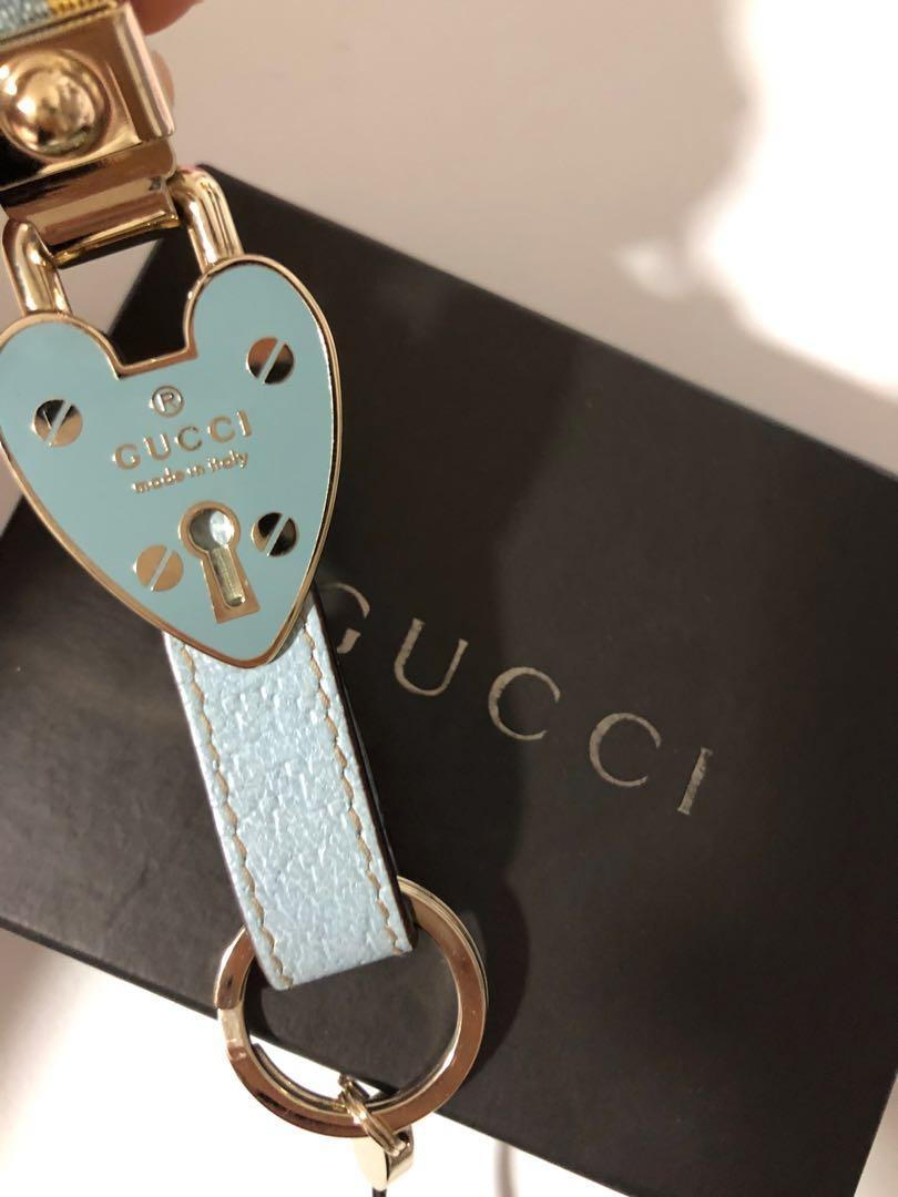 Gucci keychain holder sales