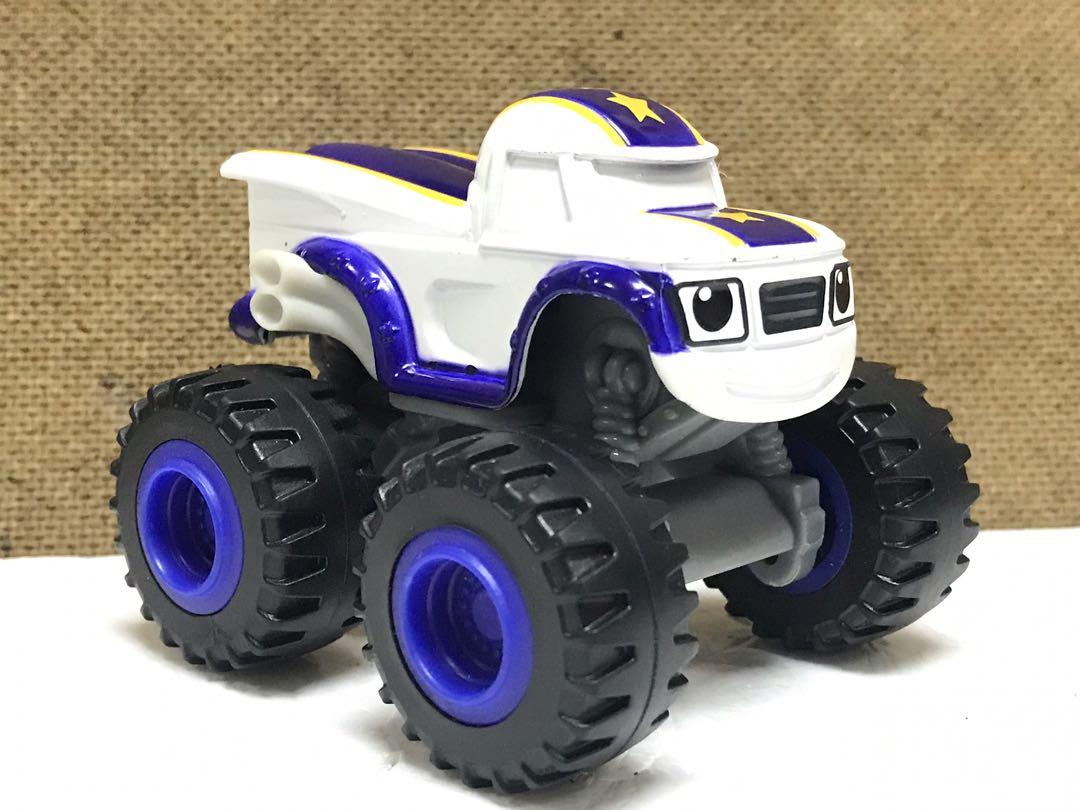 Darrington Blaze and the Monster Machines Diecast Vehicle by