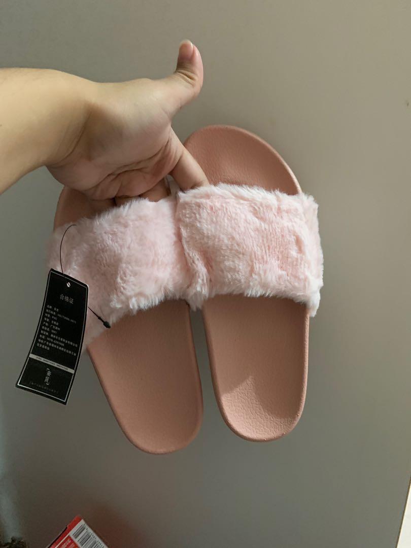 puma fur slippers