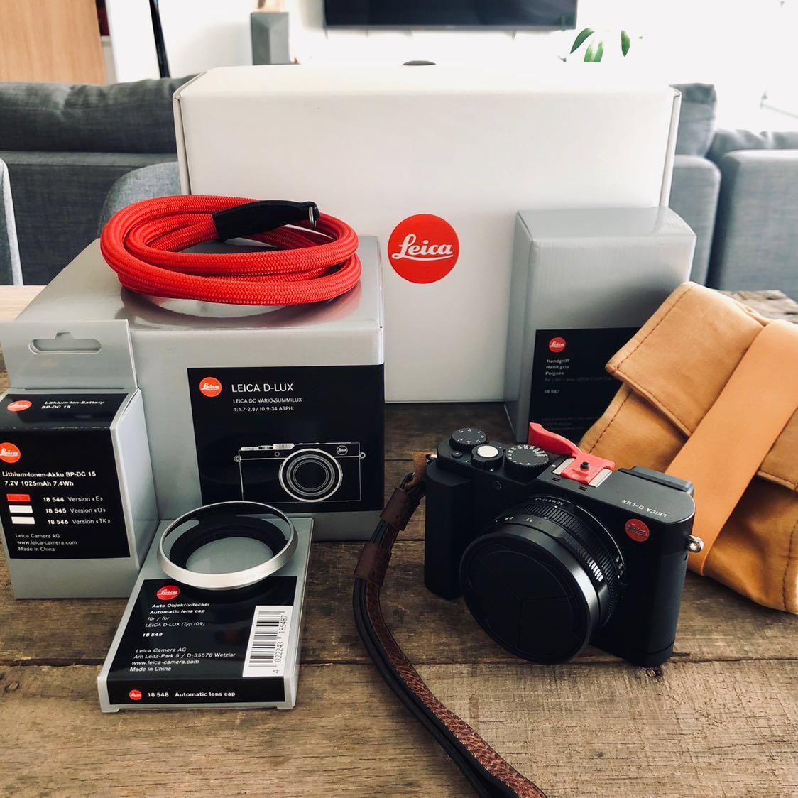 Leica Dlux 109 EXPLORER KIT, Photography, Cameras on Carousell