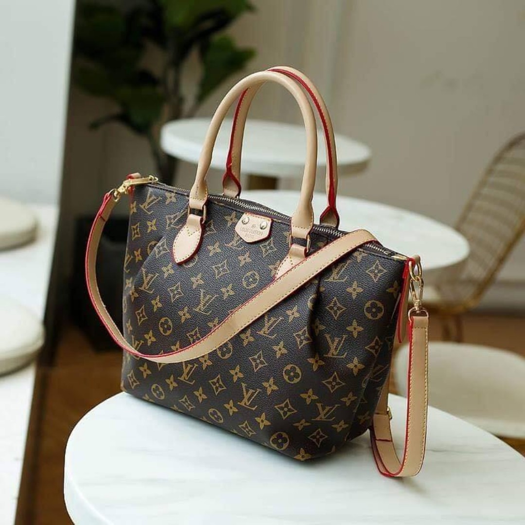 long strap louis vuitton