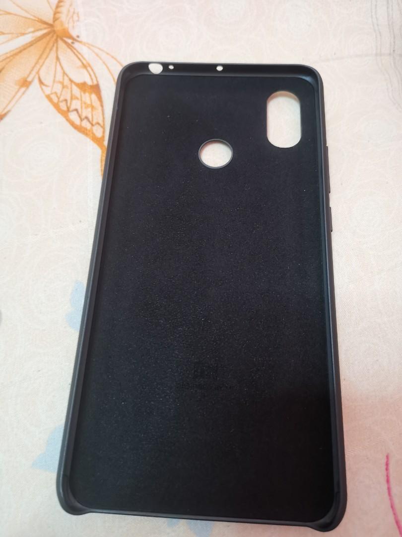 Mi max 3 casing (Category: Cases & Sleeves) located in Singapore. Submitted by pandora_lyn (Listing ID 228024063, Image 1). Description: .