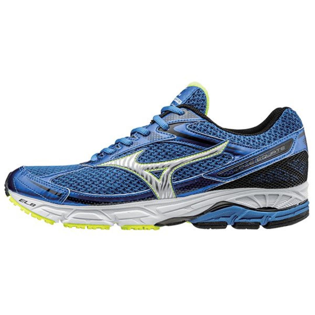 mizuno mens running shoes