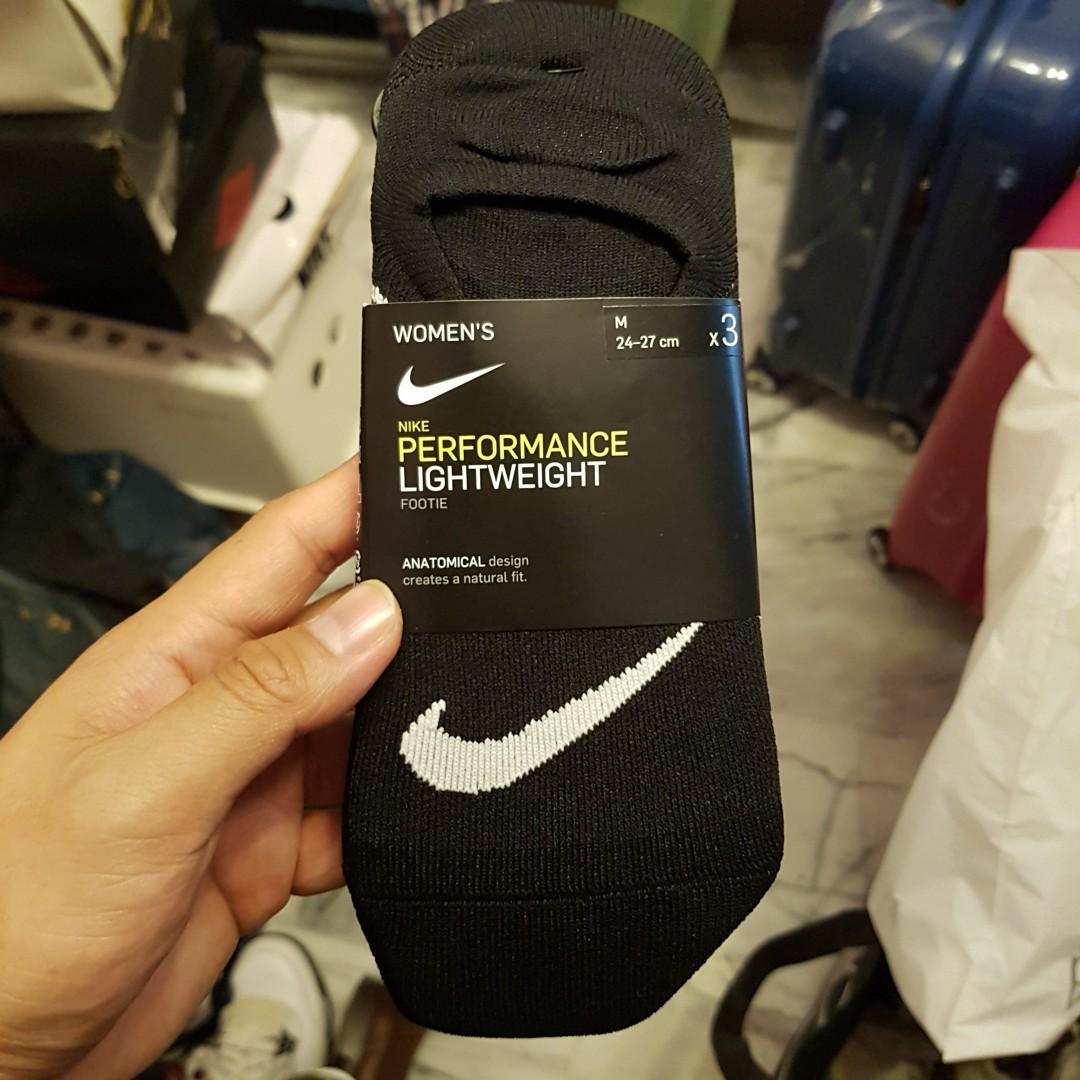 nike socks with heel tab