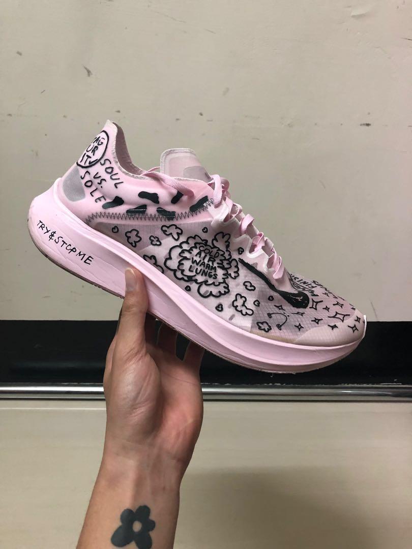 nike zoom fly nathan bell