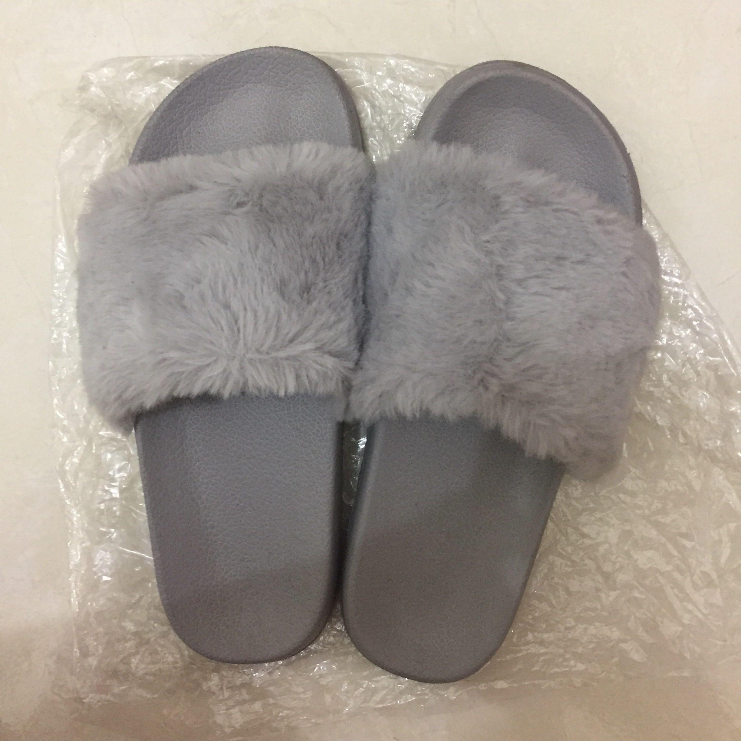 Sandal bulu online rubi